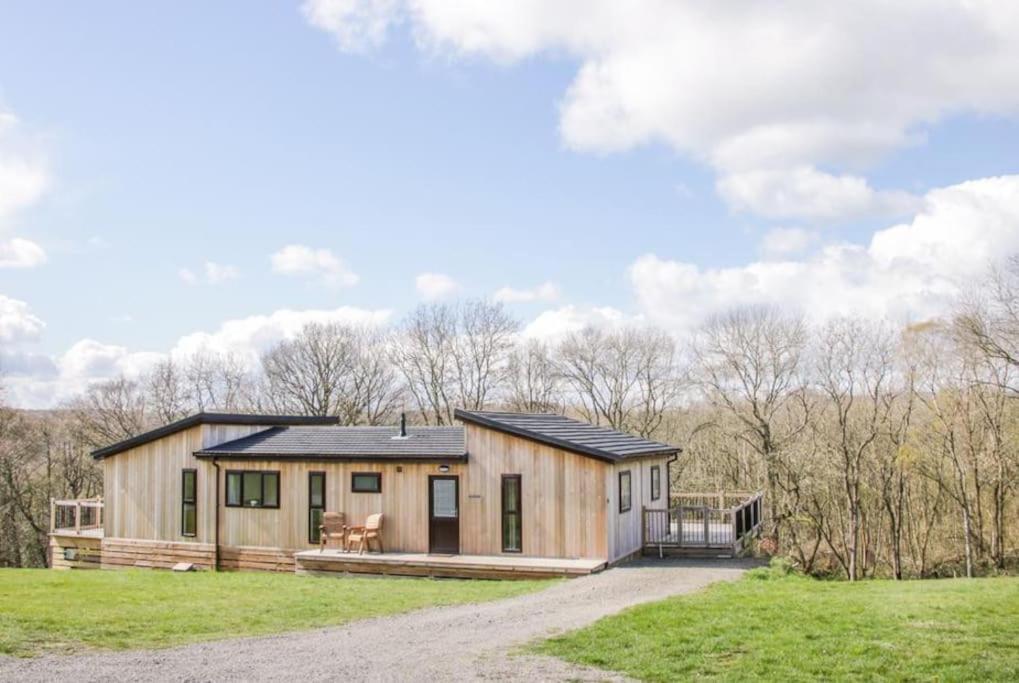 Fabulous Detached Lodge With Hot Tub Two Nights Minimum Stay Bridgnorth Dış mekan fotoğraf